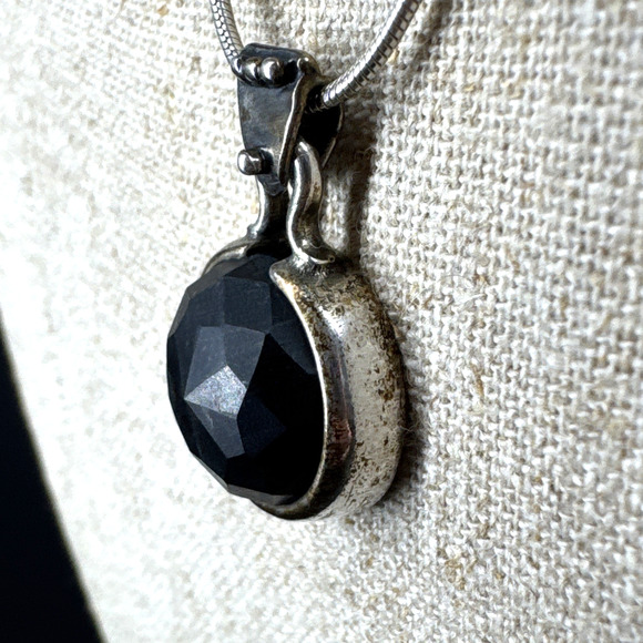 Silpada Sterling Silver Matte Faceted Black Onyx Pendant Necklace N1627 - Picture 3 of 10